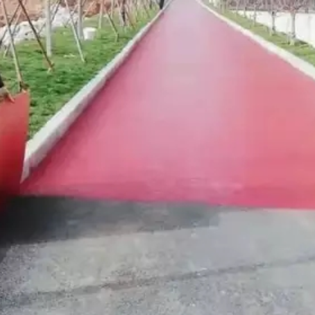 咸阳​ 彩色路面喷涂翻新是一种低成本